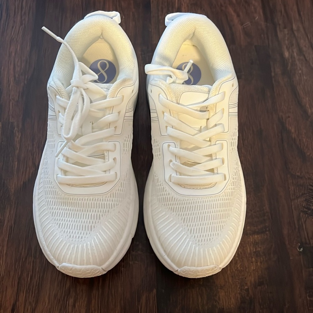 Women WHITE SHOES layer 8